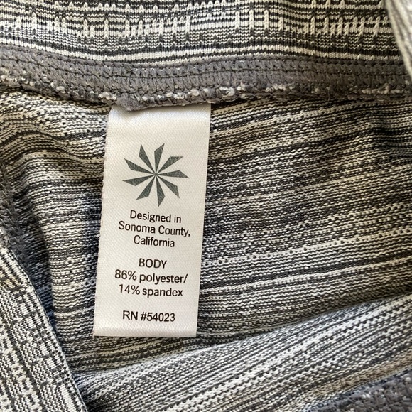 Athleta Grey Striped Leggings - Picture 3 of 3